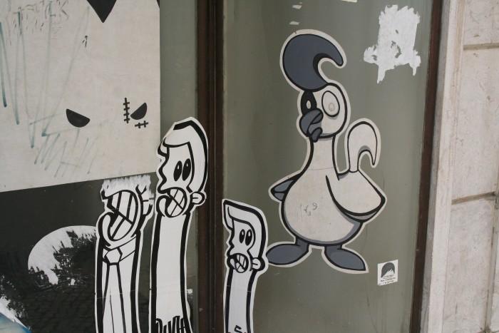 Cocks are the mascots of Lisbon. I love this modern version!