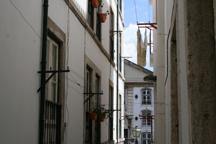 Alfama is full of this small but charming streets