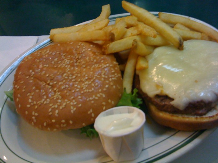 Mel's Drive-In Cheese Burger