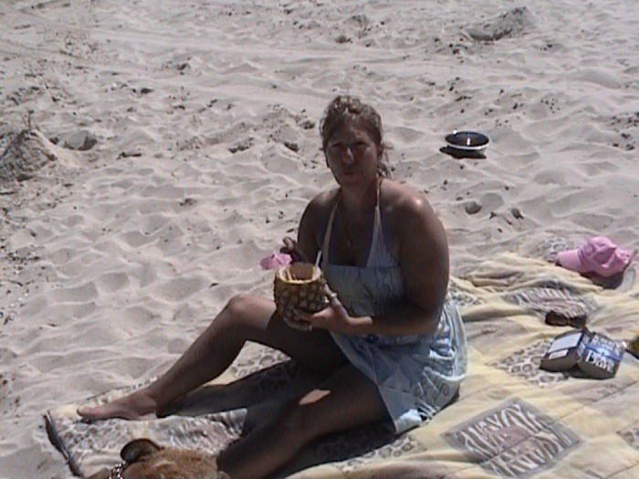 pineapple drink on the beach